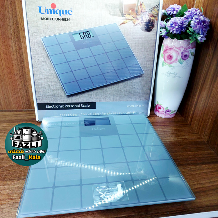 ترازو شیشه ای یونیک un-6529